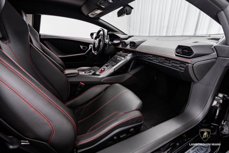 Used 2018 Lamborghini Huracan LP 580-2 image 43