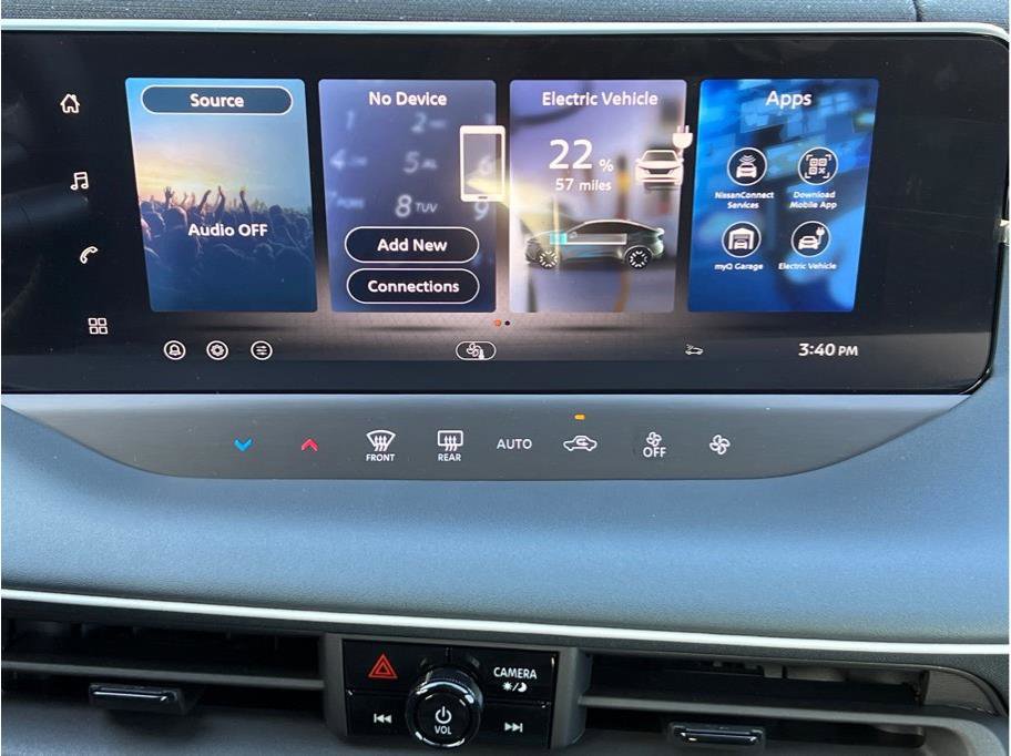 New 2026 Nissan Leaf w/ Floor Mat Package (S+) FWD image 14