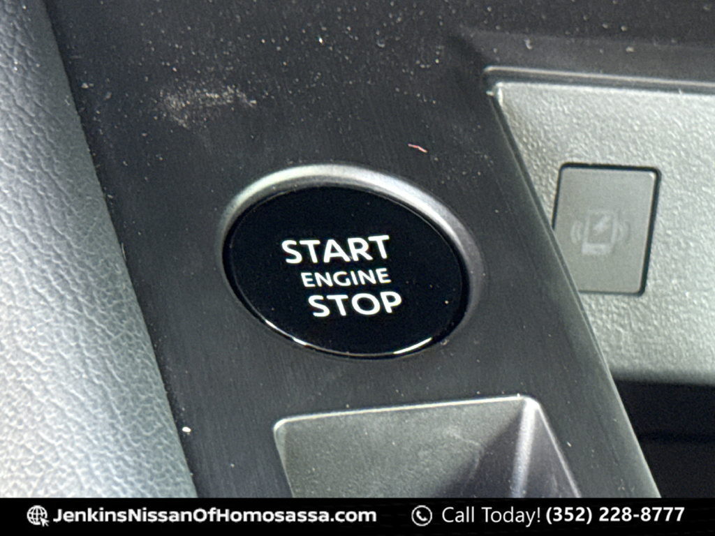 New 2026 Nissan Kicks SR w/ SR Premium Package FWD image 40