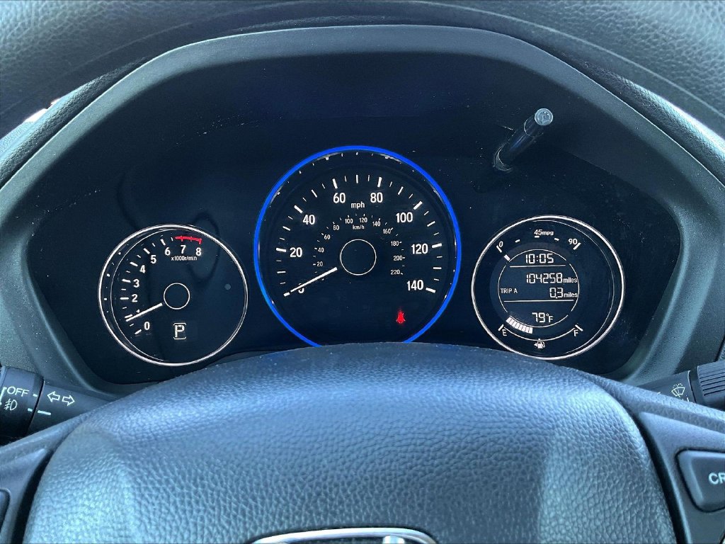 Used 2018 Honda HR-V EX image 15