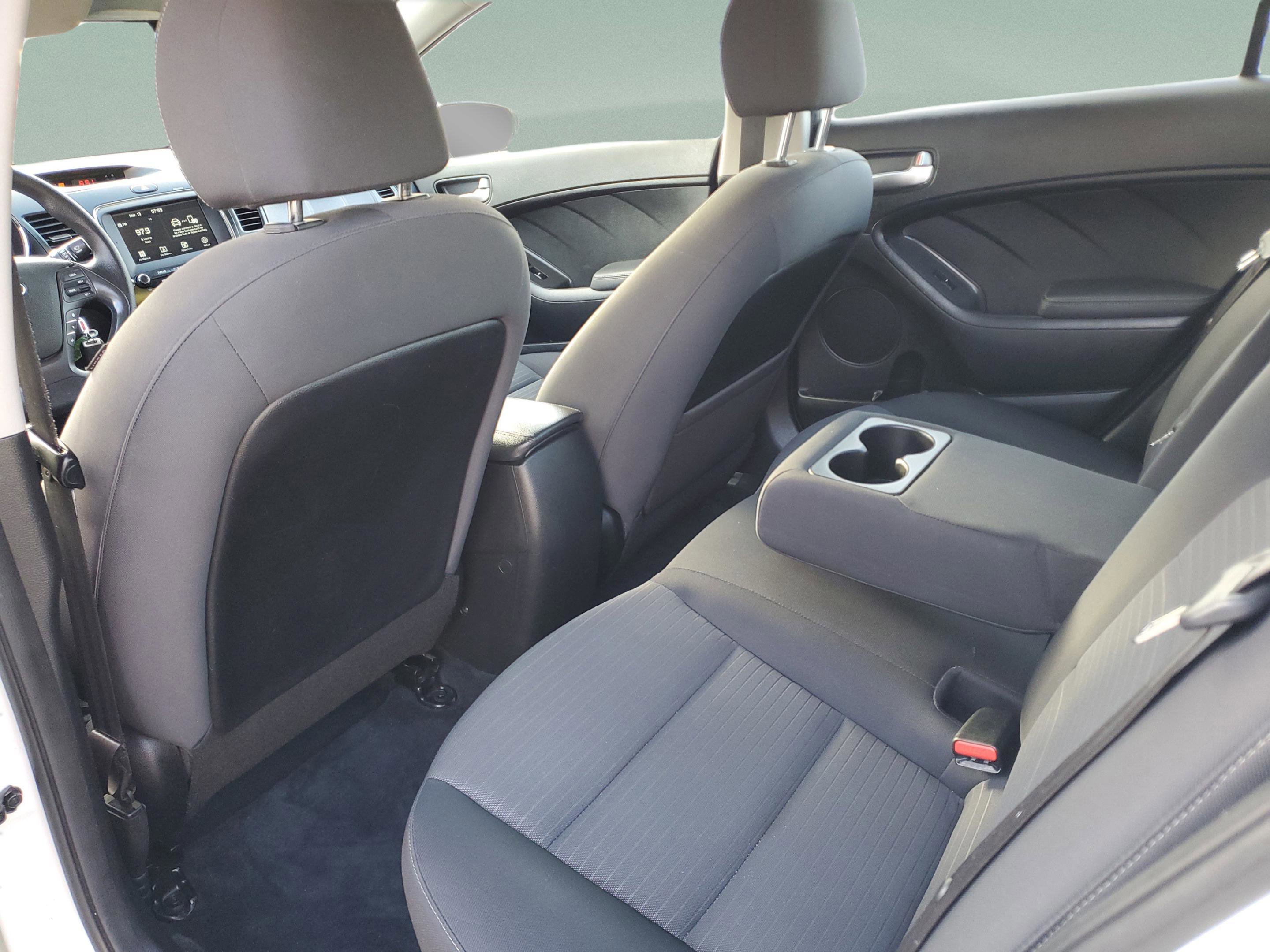 Certified 2018 Kia Forte LX w/ LX Popular Package image 9