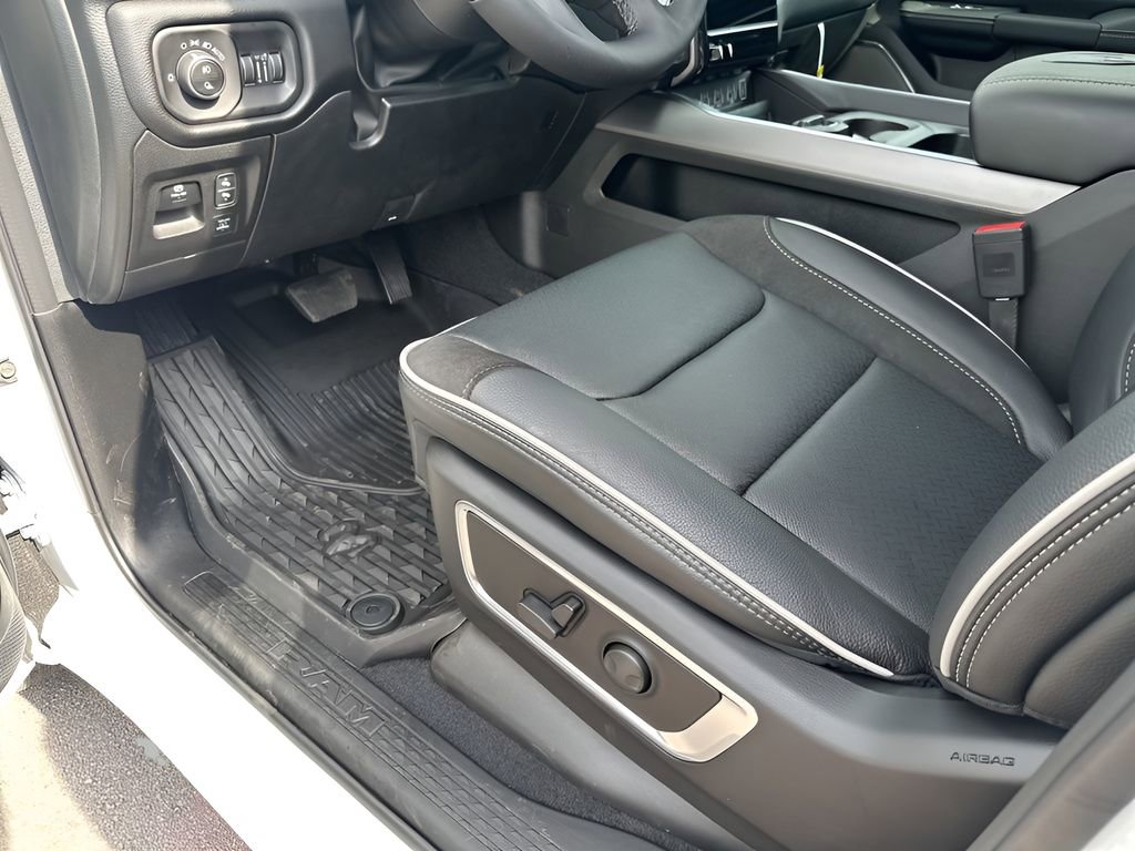 New 2026 RAM 1500 Laramie w/ Night Edition image 27
