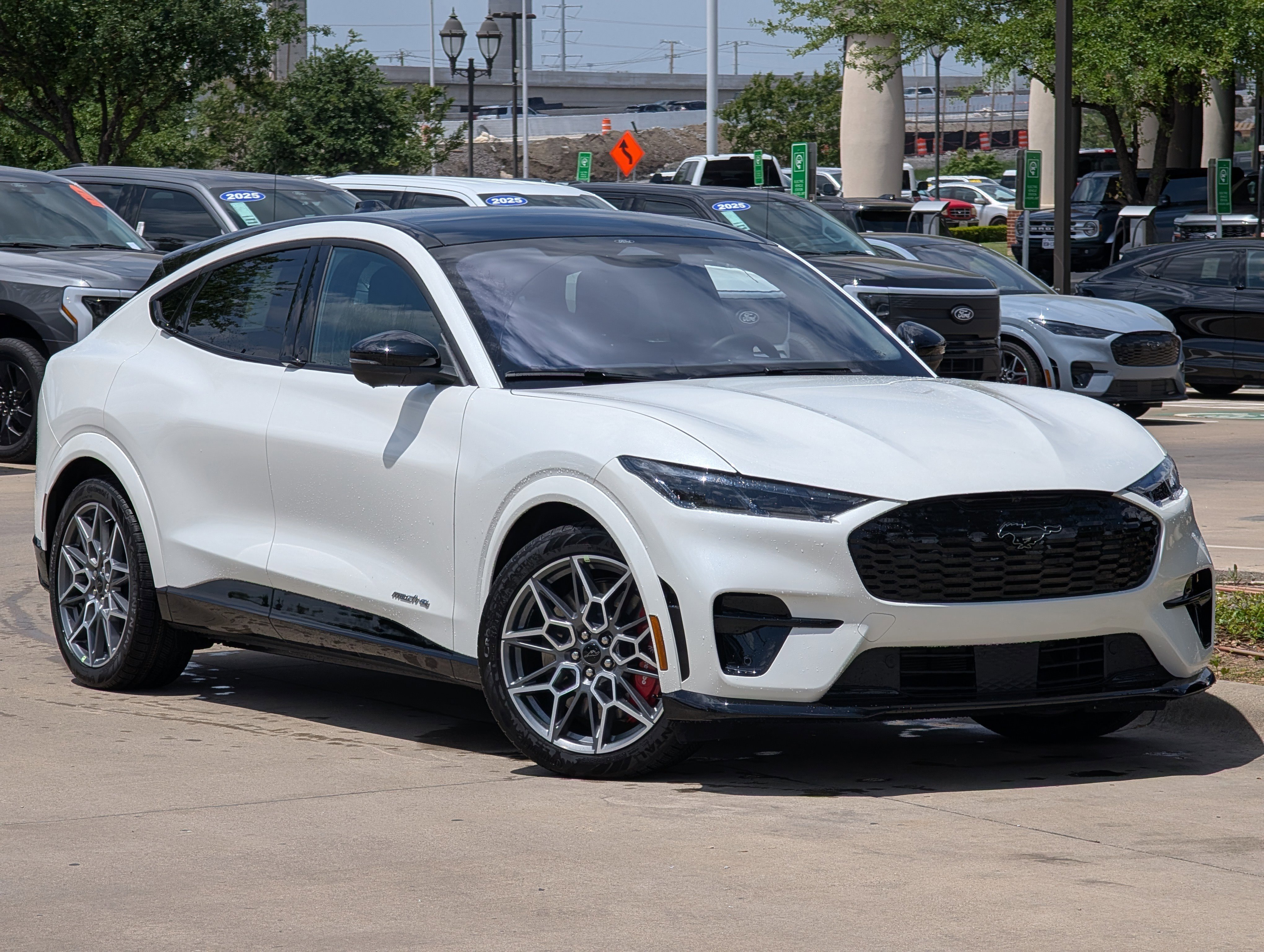 New 2026 Ford Mustang Mach-E GT AWD/4WD image 2