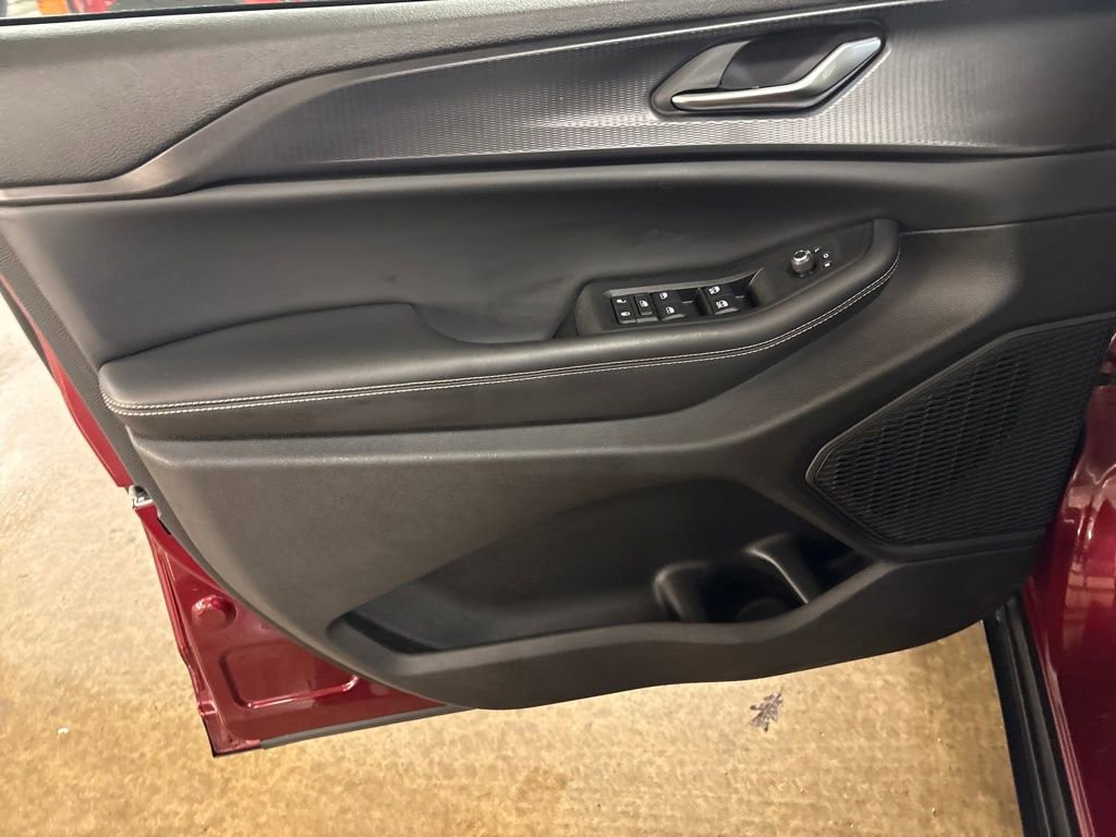 Certified 2023 Jeep Grand Cherokee L Laredo w/ Luxury Tech Group I image 14