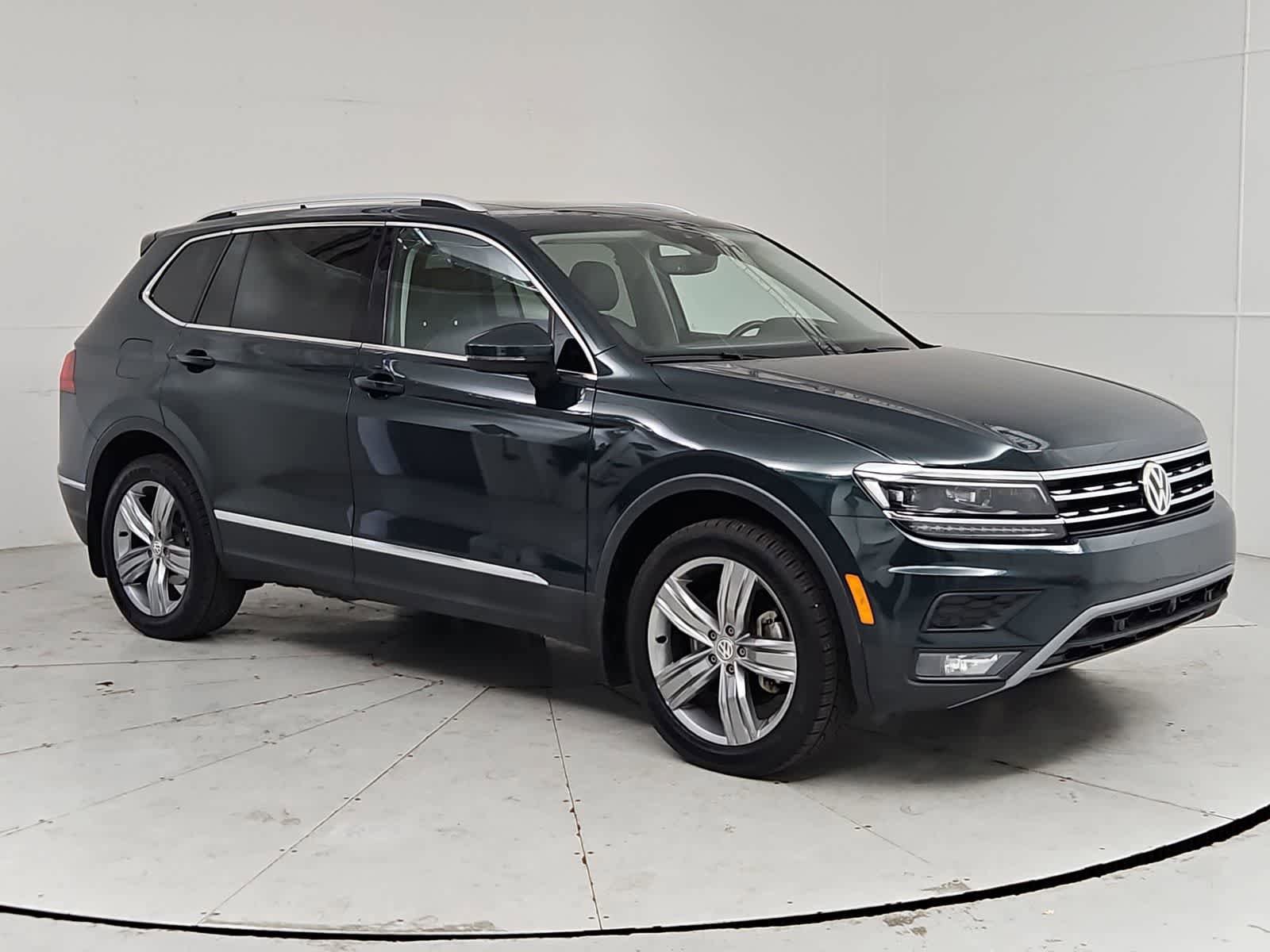 Used 2018 Volkswagen Tiguan SEL Premium AWD/4WD image 8