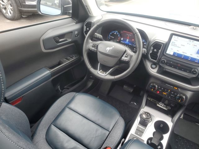 Certified 2023 Ford Bronco Sport Outer Banks w/ Tech Package AWD/4WD image 31