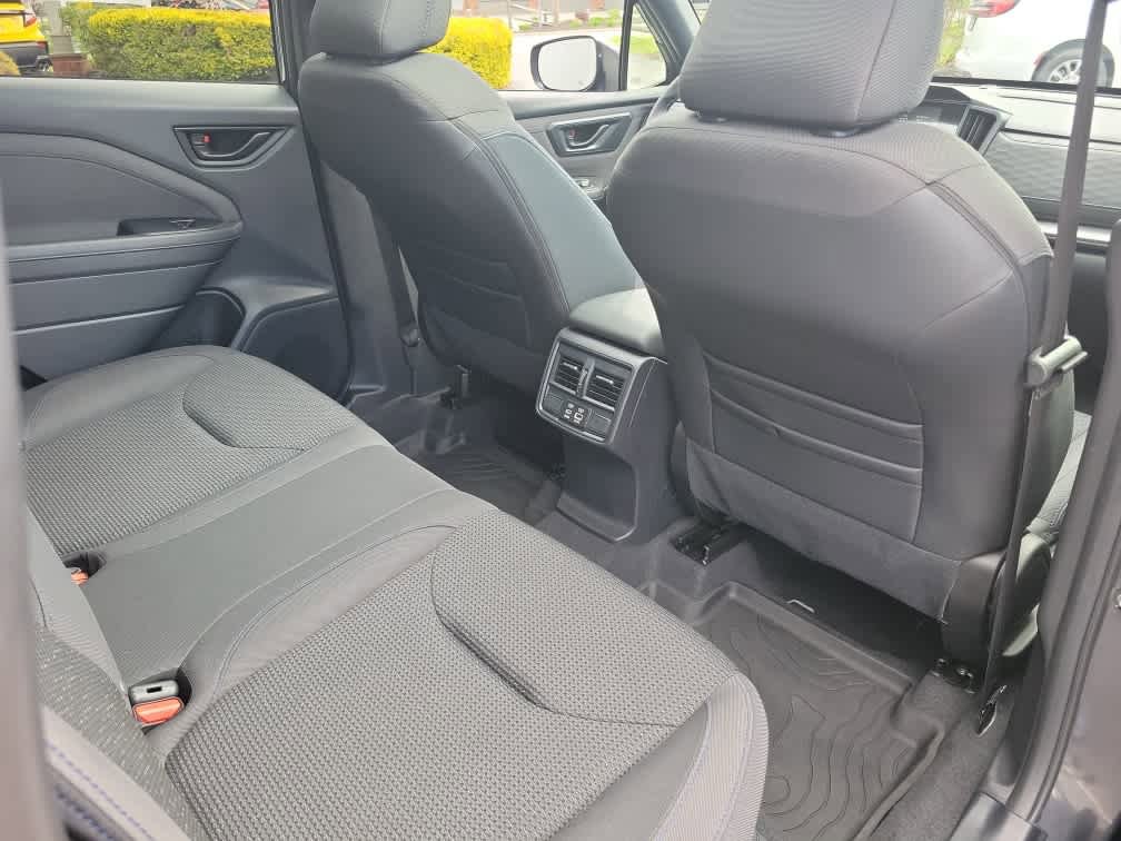 Certified 2025 Subaru Forester Premium AWD/4WD image 31