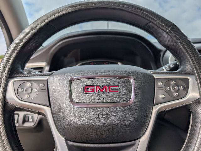 Used 2023 GMC Acadia SLE w/ Elevation Edition image 16