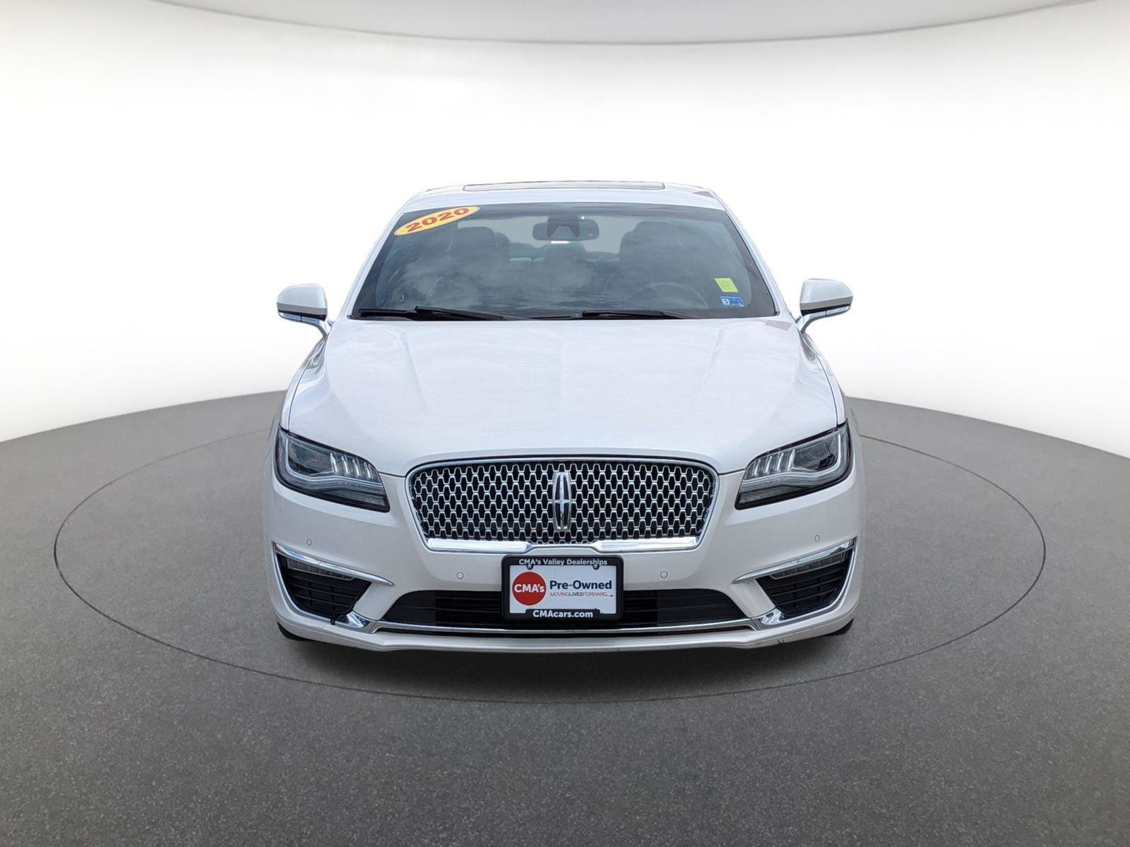 Used 2020 Lincoln MKZ Reserve FWD image 2
