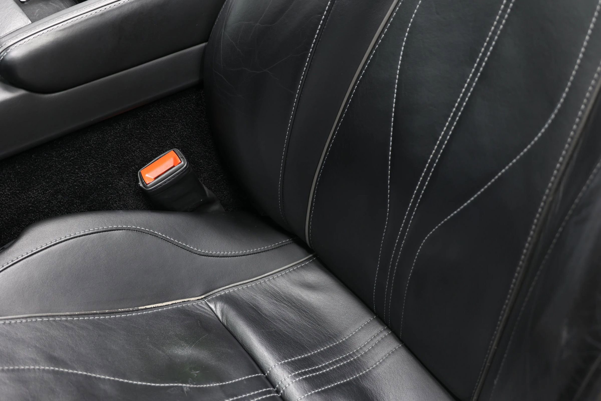 Used 2012 Aston Martin Virage Volante image 26