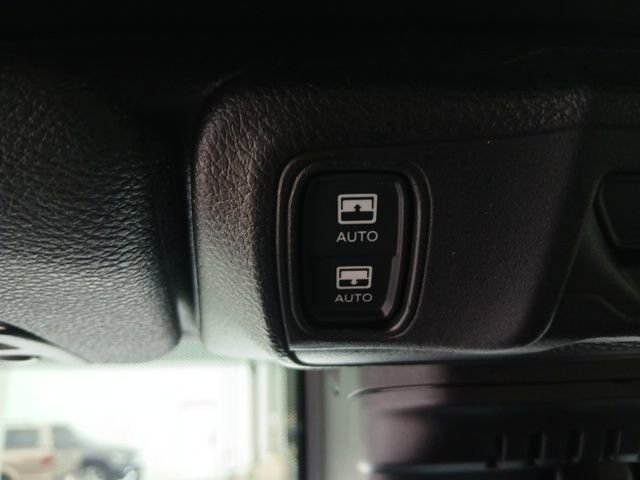 Used 2024 Jeep Wrangler High Altitude image 40