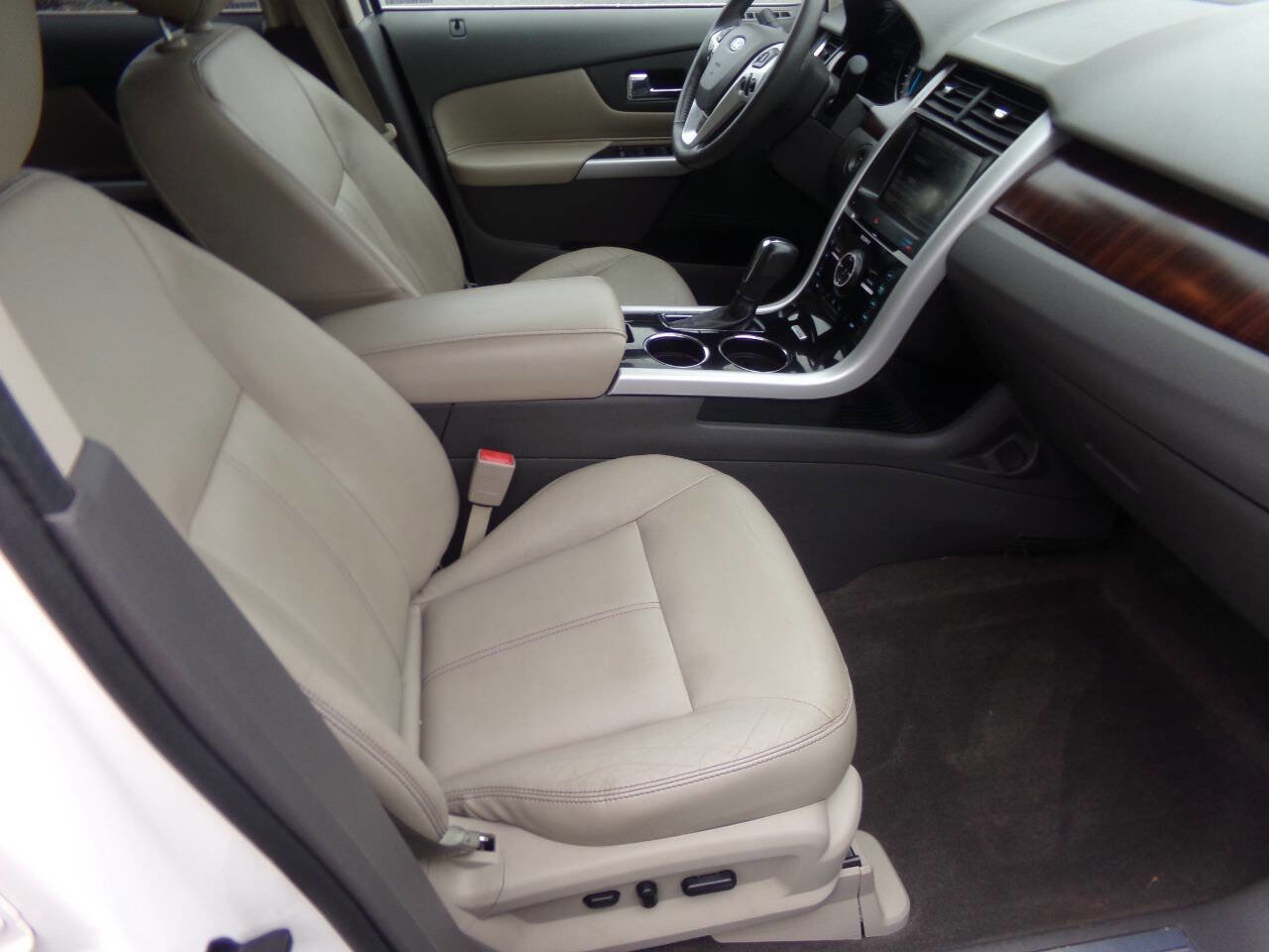 Used 2014 Ford Edge Limited w/ Equipment Group 302A image 41