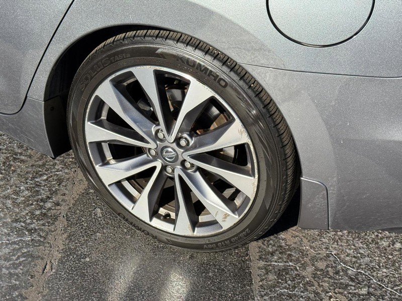 Used 2020 Nissan Maxima Platinum w/ Sport Mat Group image 9