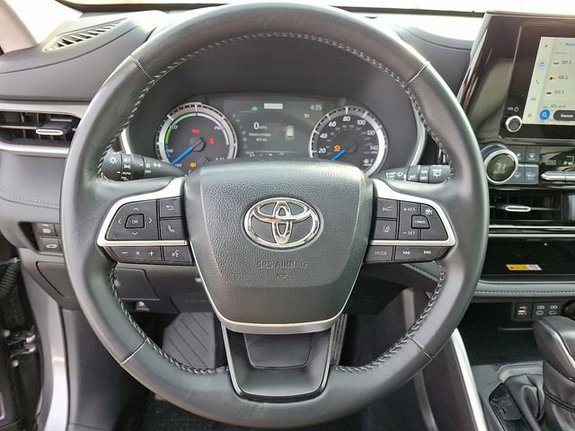 Used 2024 Toyota Highlander XLE image 21