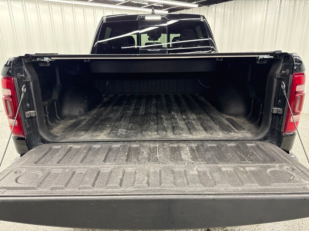 Used 2023 RAM 1500 Limited AWD/4WD image 10