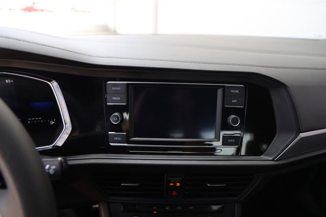 Used 2023 Volkswagen Jetta Sport FWD image 16