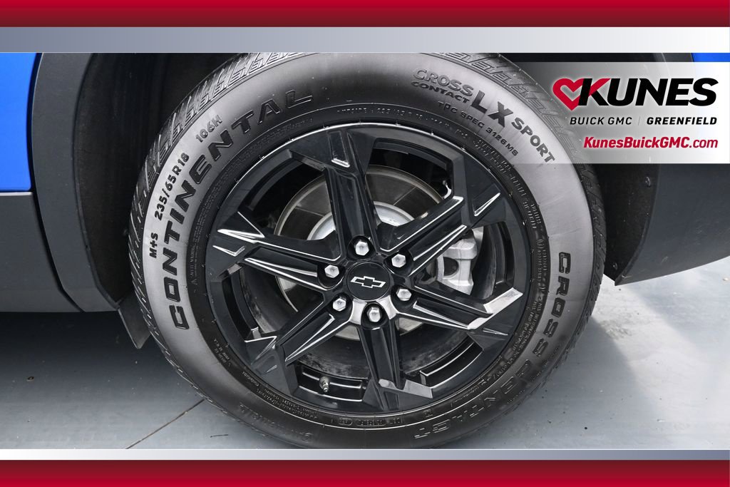 Used 2024 Chevrolet Blazer LT w/ Sound & Technology Package FWD image 13