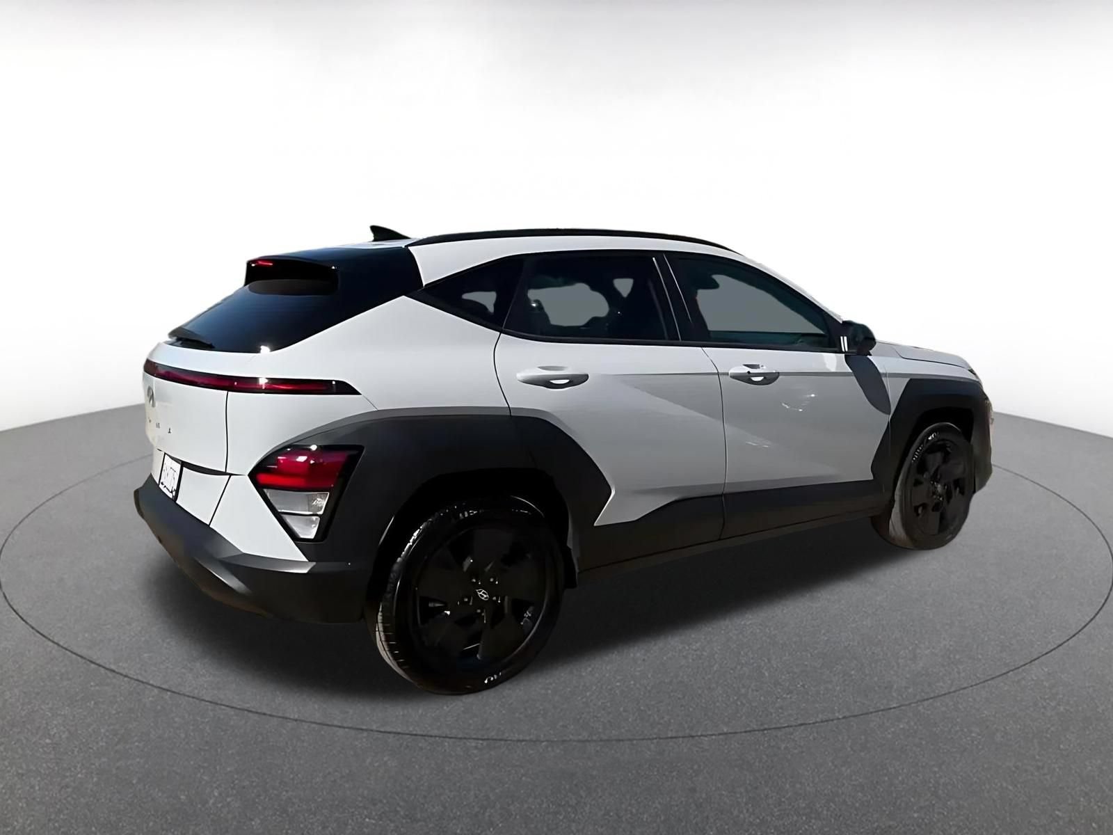 Used 2026 Hyundai Kona SEL Sport FWD image 13