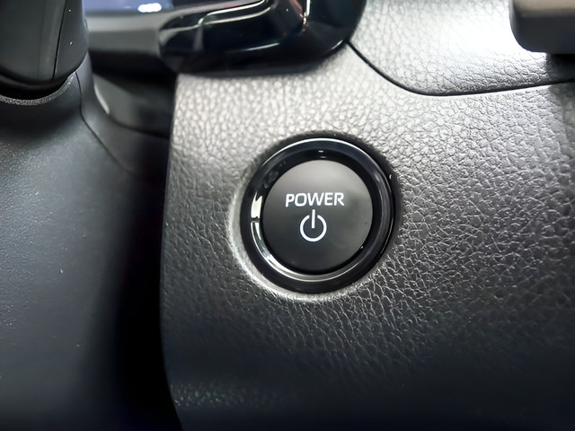 Used 2026 Toyota Camry SE FWD image 16