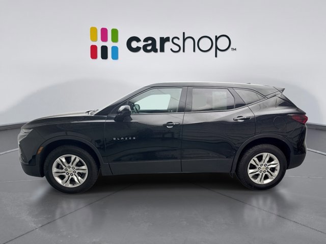 Used 2022 Chevrolet Blazer LT FWD image 2