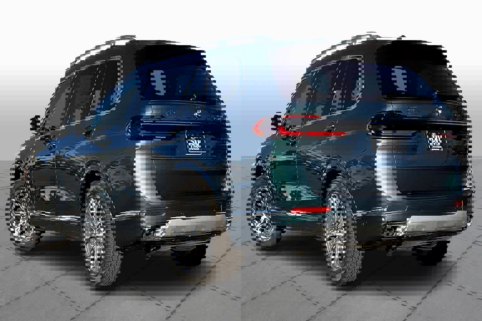 Used 2026 BMW X7 xDrive40i image 11