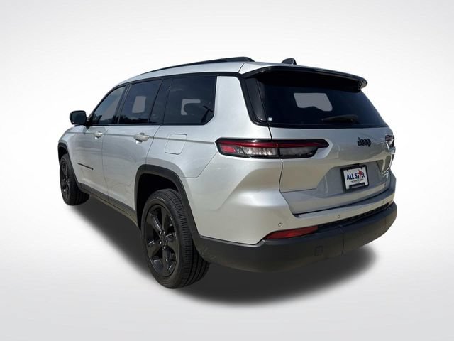 Used 2023 Jeep Grand Cherokee L Laredo RWD image 8