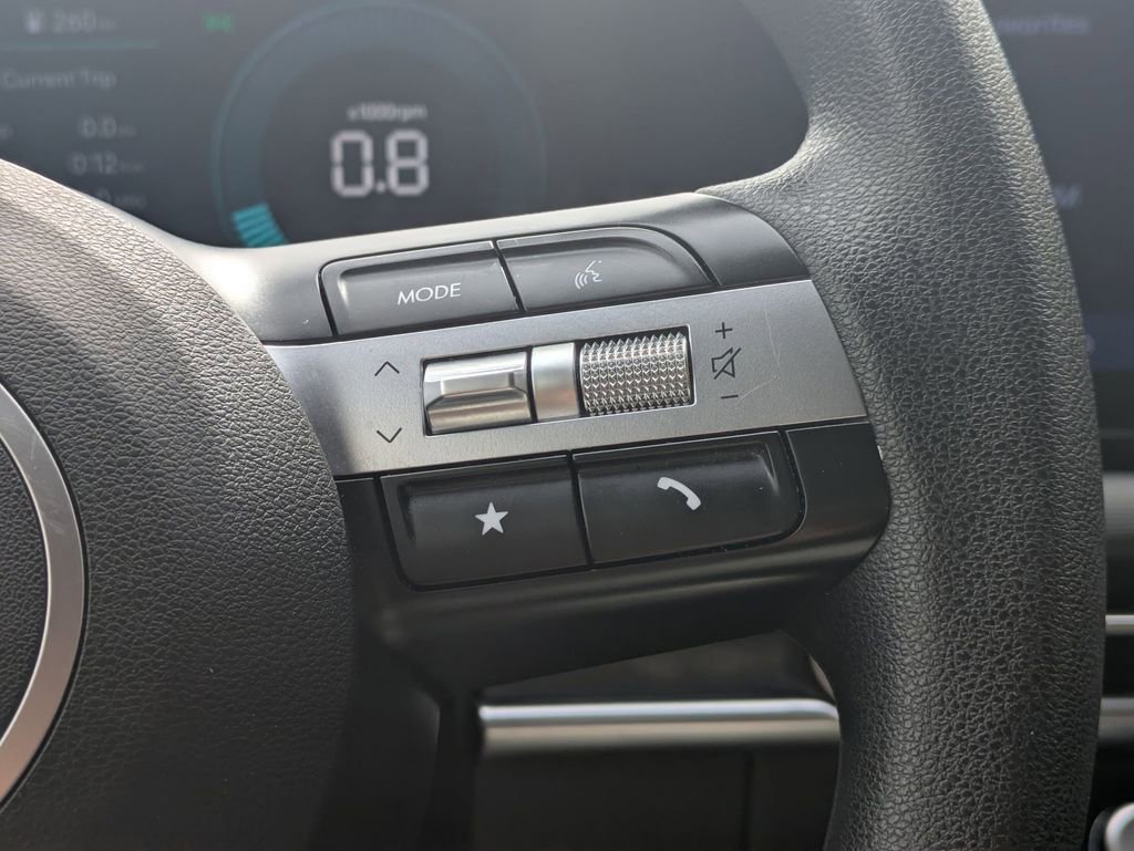 Used 2025 Hyundai Santa Cruz SEL FWD image 22