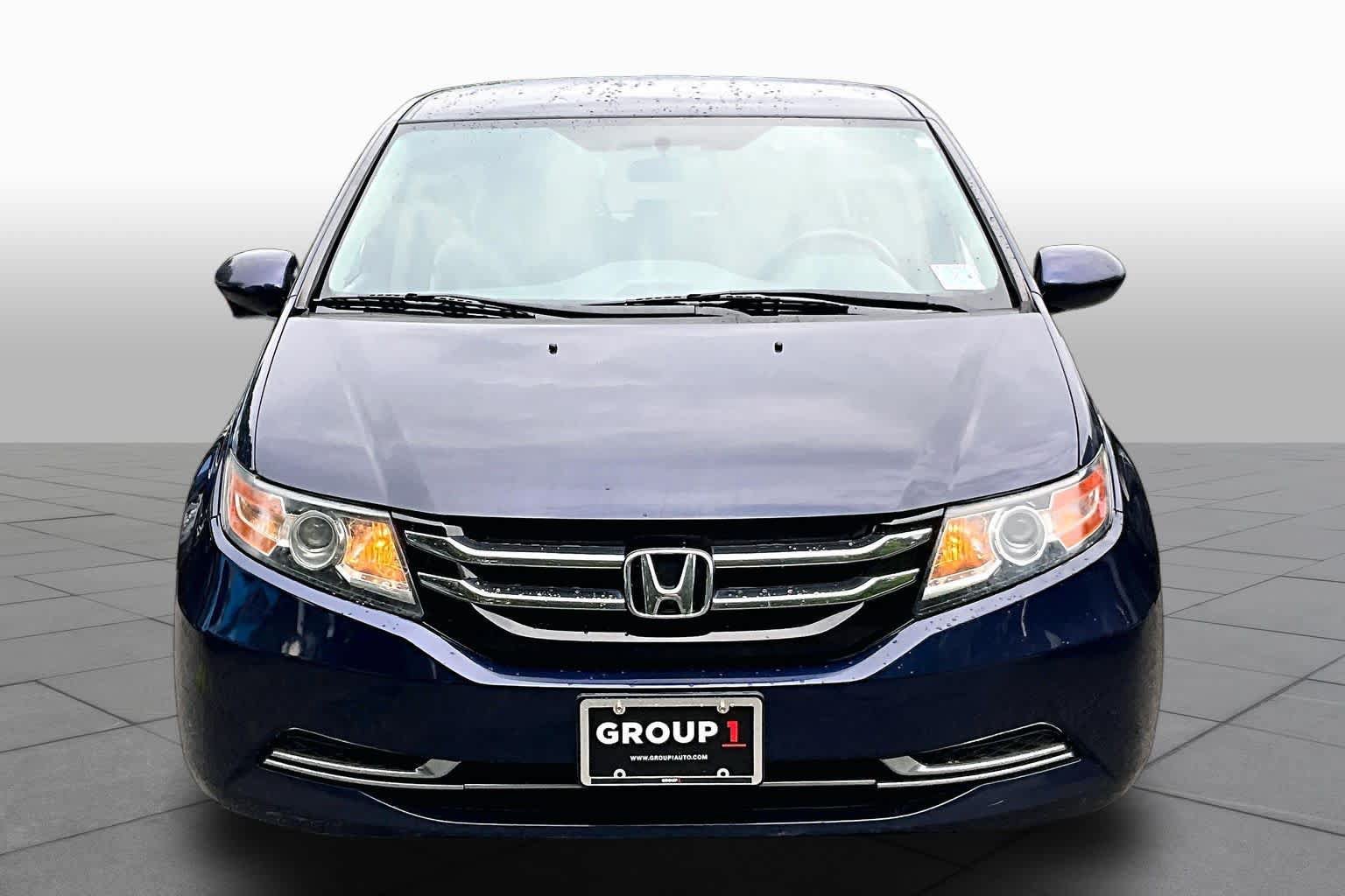 Used 2016 Honda Odyssey SE image 4