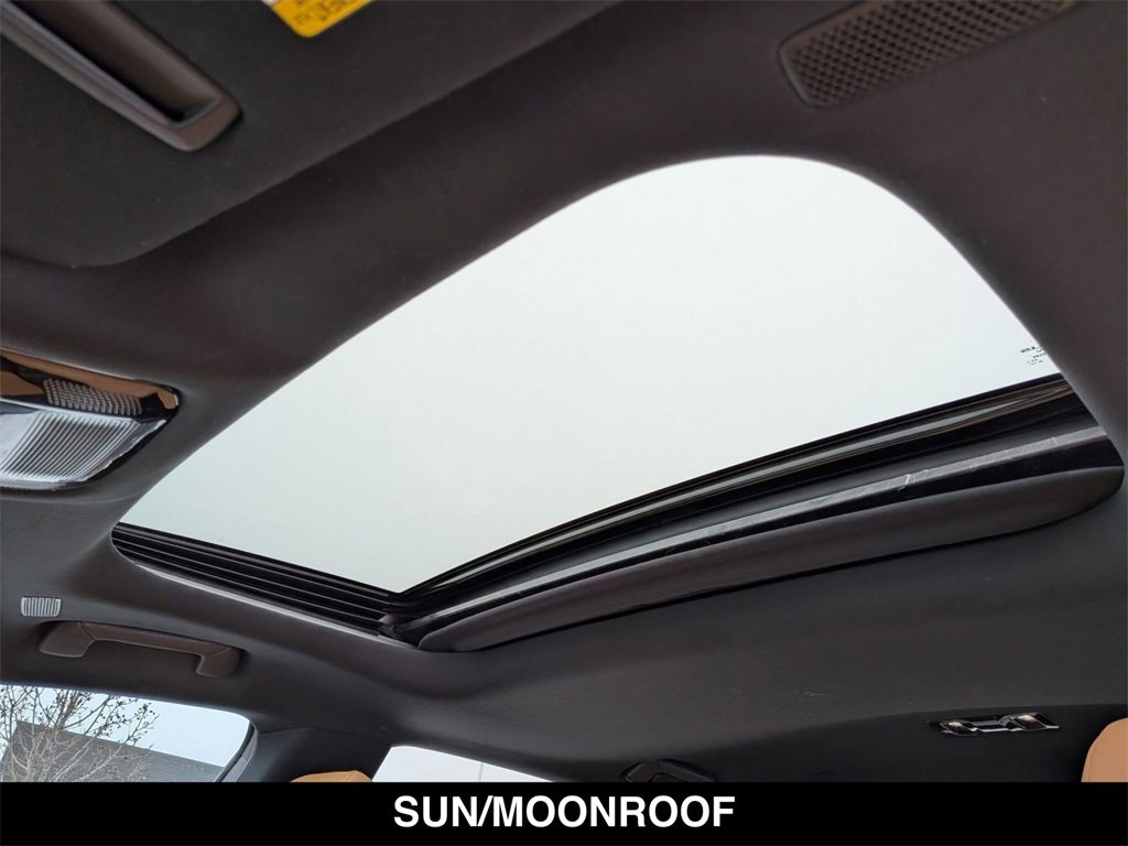 Used 2024 Lexus RX 350 Premium w/ Convenience Package image 2