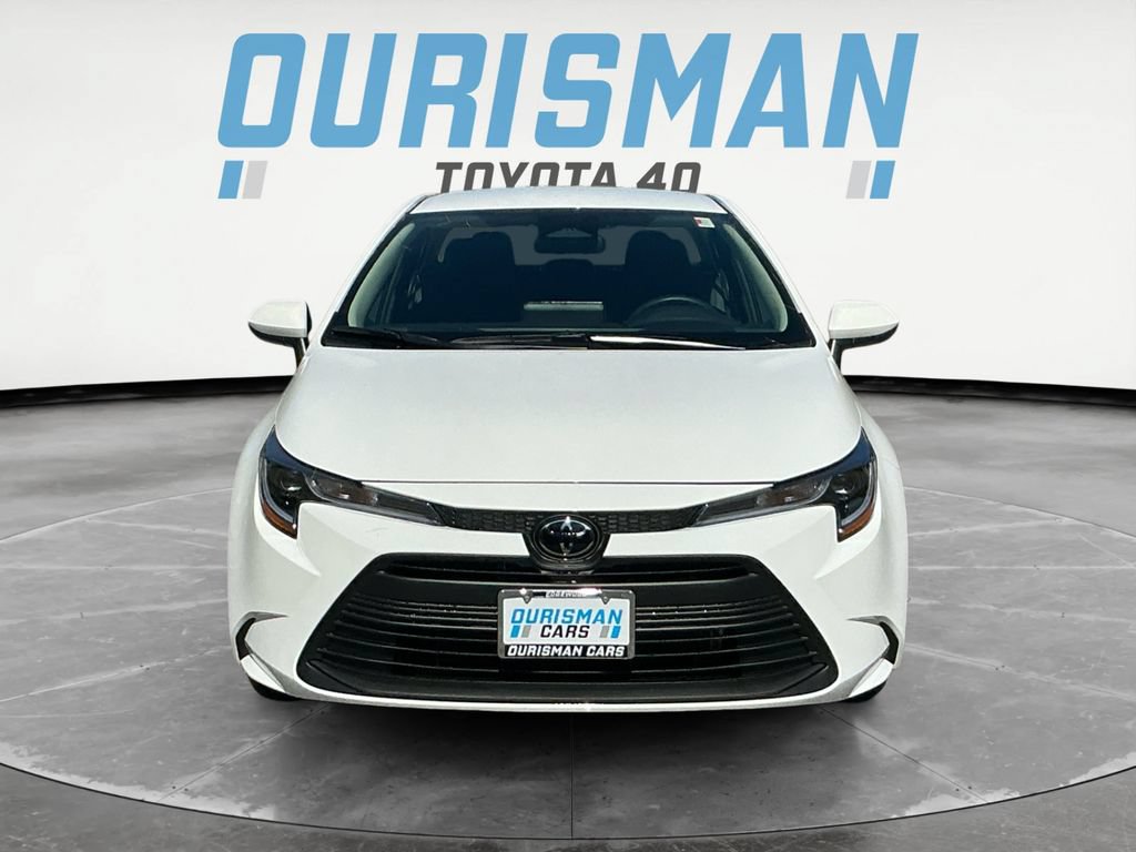 New 2026 Toyota Corolla LE FWD image 2