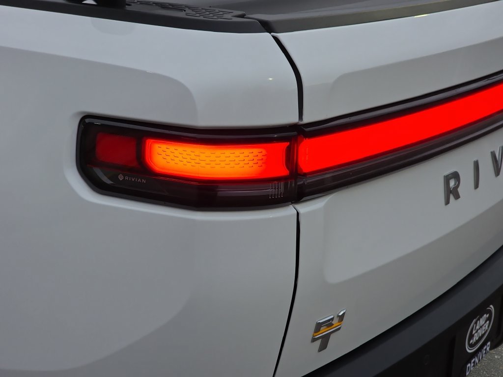Used 2022 Rivian R1T Adventure AWD/4WD image 35