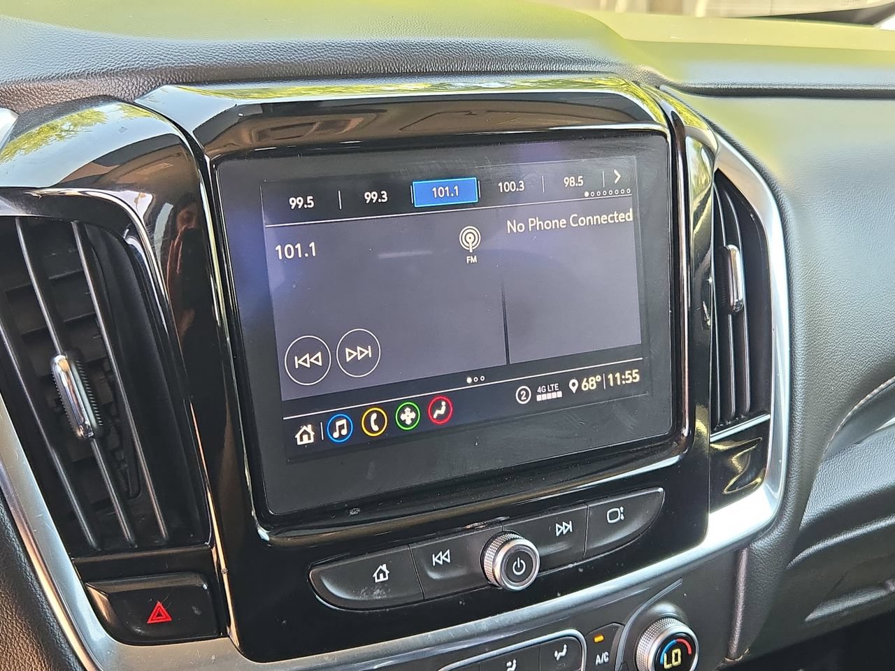 Used 2021 Chevrolet Traverse LT AWD/4WD image 22