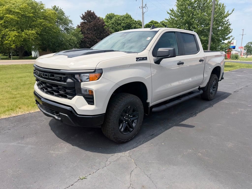 New 2026 Chevrolet Silverado 1500 Custom Trail Boss w/ Dark Appearance Package AWD/4WD image 1