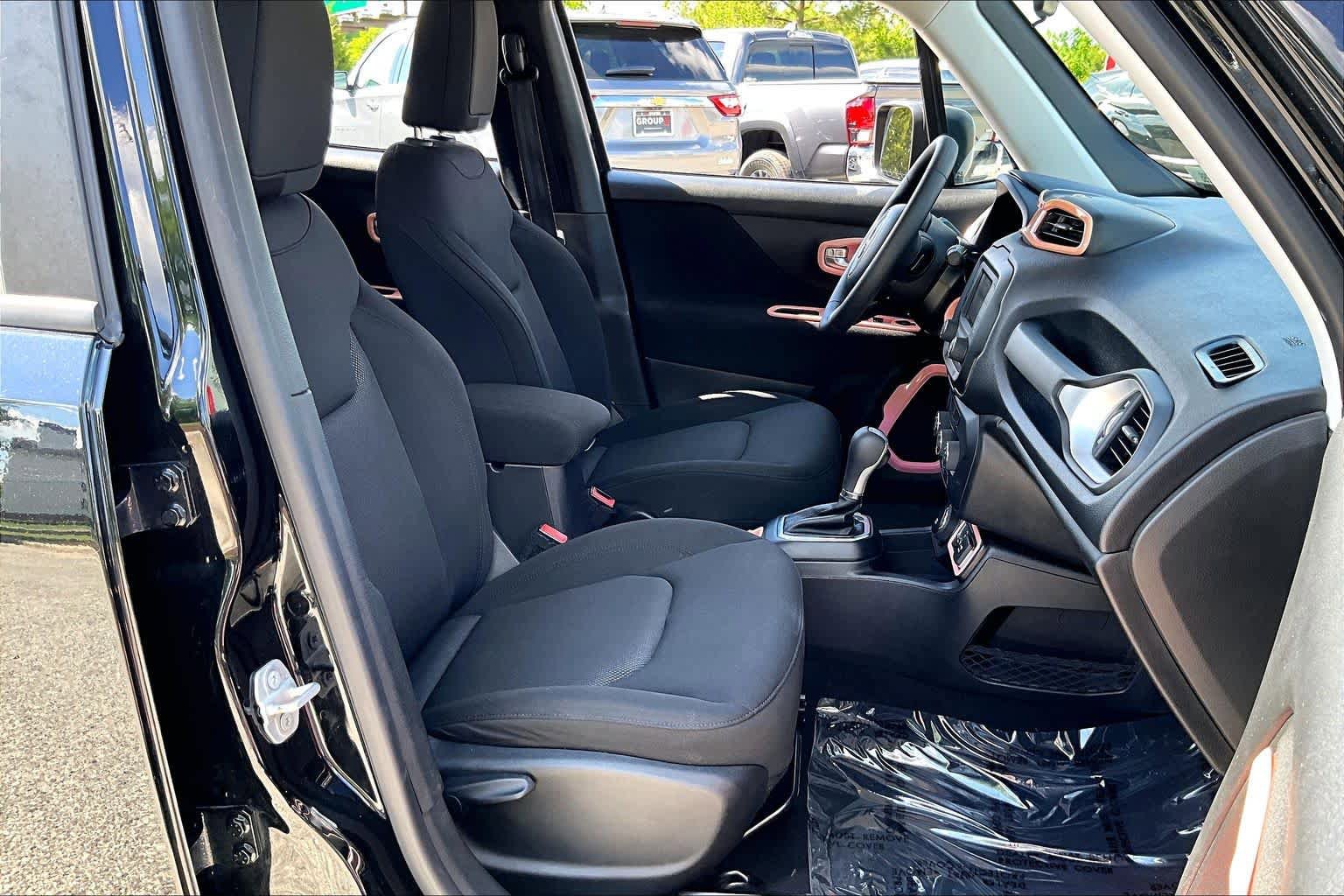 Used 2018 Jeep Renegade Sport w/ Power & Air Group image 9