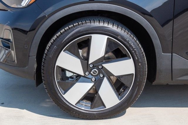 Used 2024 Volvo C40 P8 Recharge Plus w/ Climate Package image 11