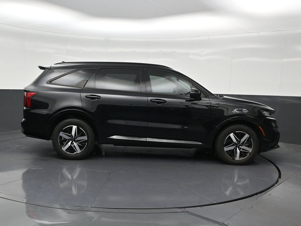 Used 2023 Kia Sorento S FWD image 7