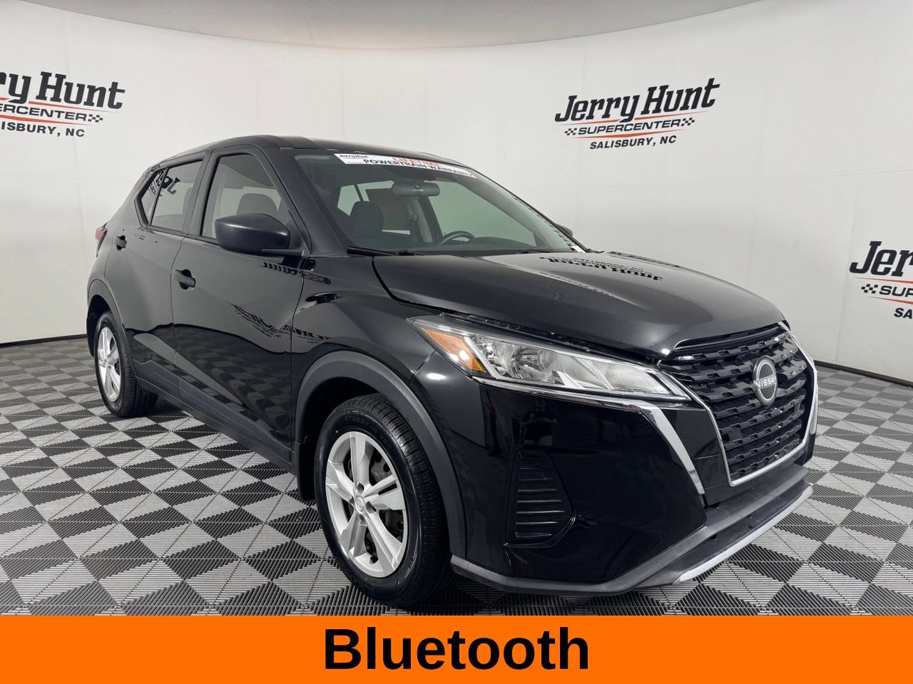 Used 2024 Nissan Kicks S FWD image 6