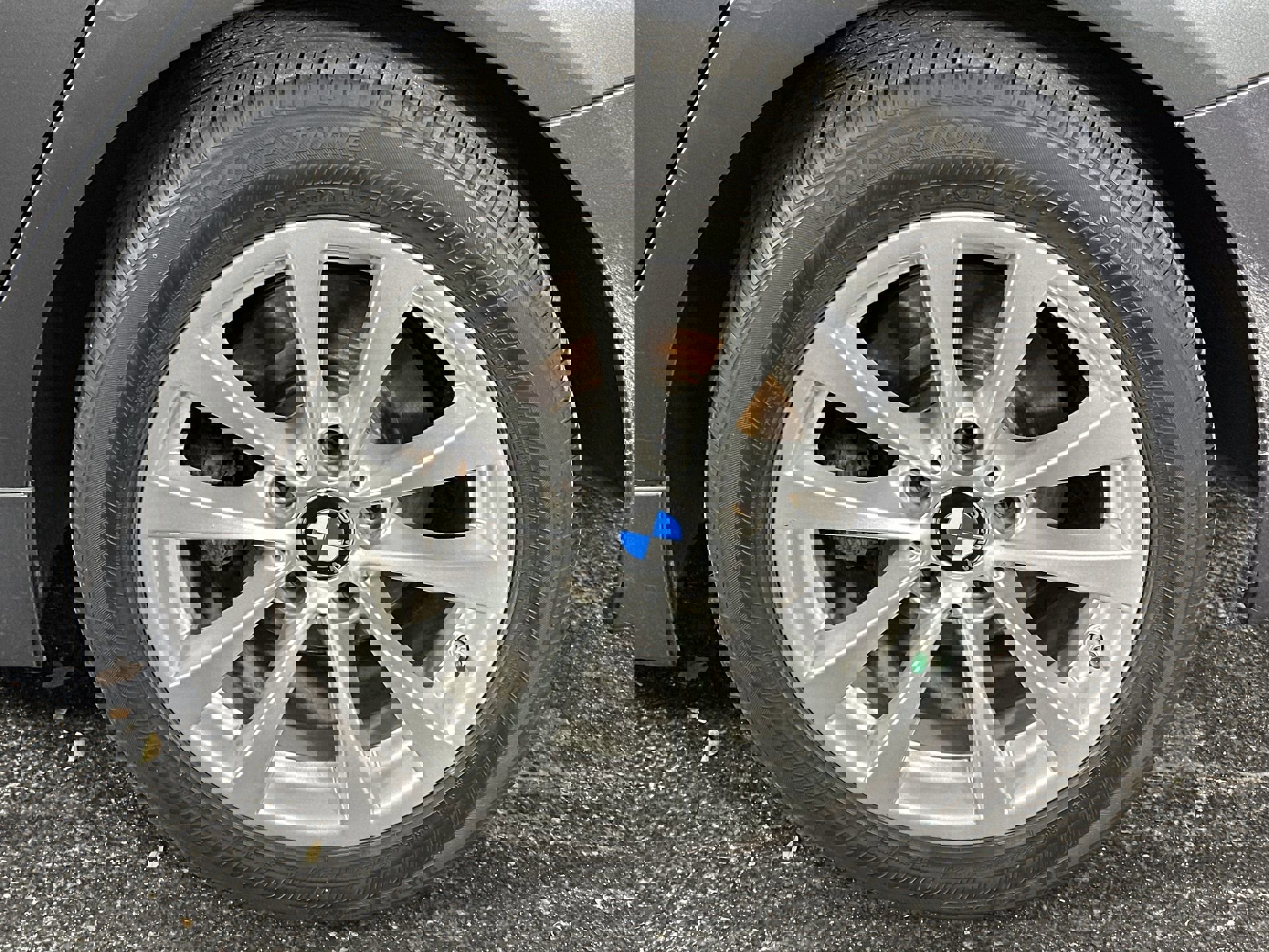 Used 2018 BMW 320i Sedan image 14