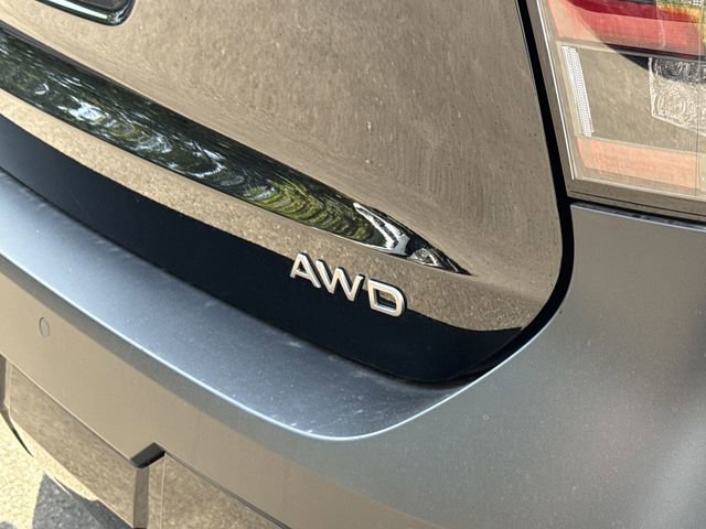 New 2026 Nissan Kicks SV w/ SV Premium Package image 29