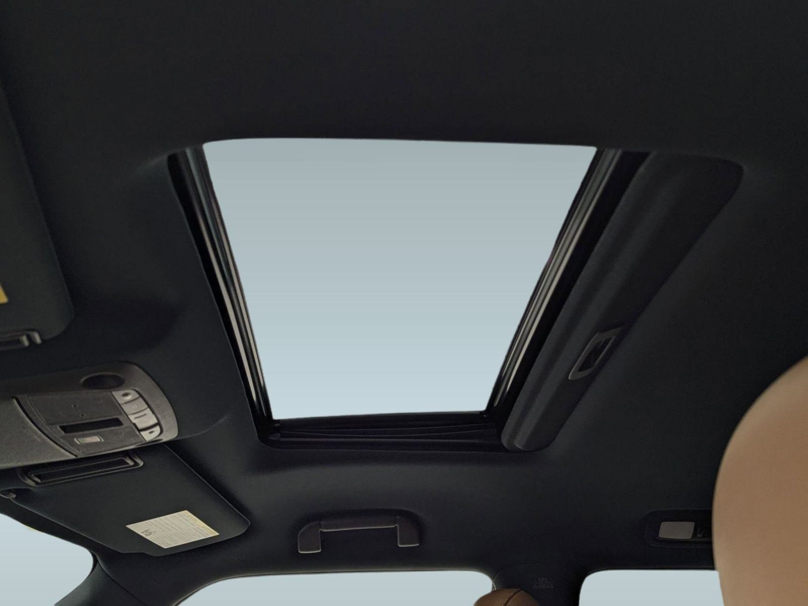 Used 2024 INFINITI QX80 Sensory AWD/4WD image 12