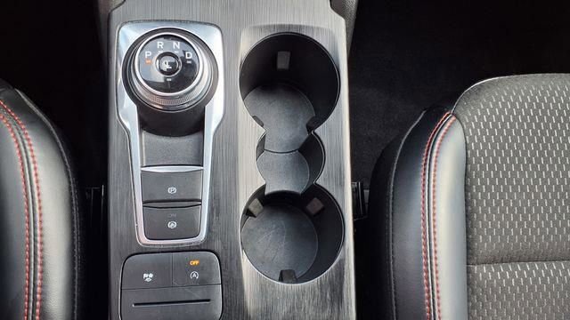 Used 2025 Ford Escape ST-Line image 31