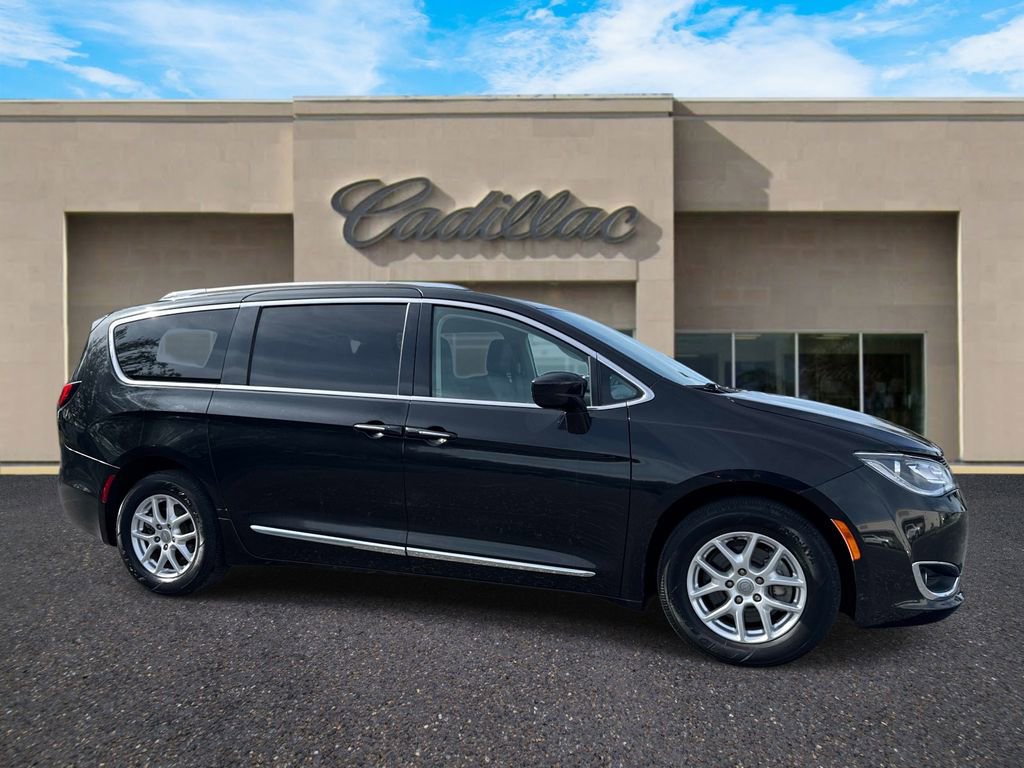Used 2020 Chrysler Pacifica Touring-L