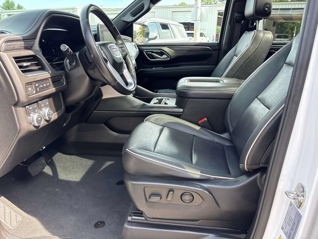 Used 2022 GMC Yukon SLT AWD/4WD image 9