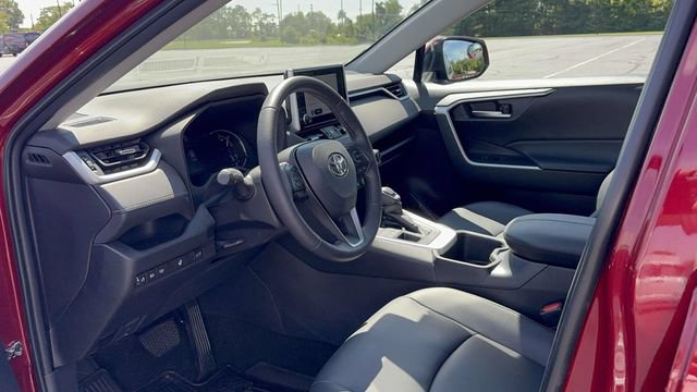 Certified 2023 Toyota RAV4 XLE Premium AWD/4WD image 20