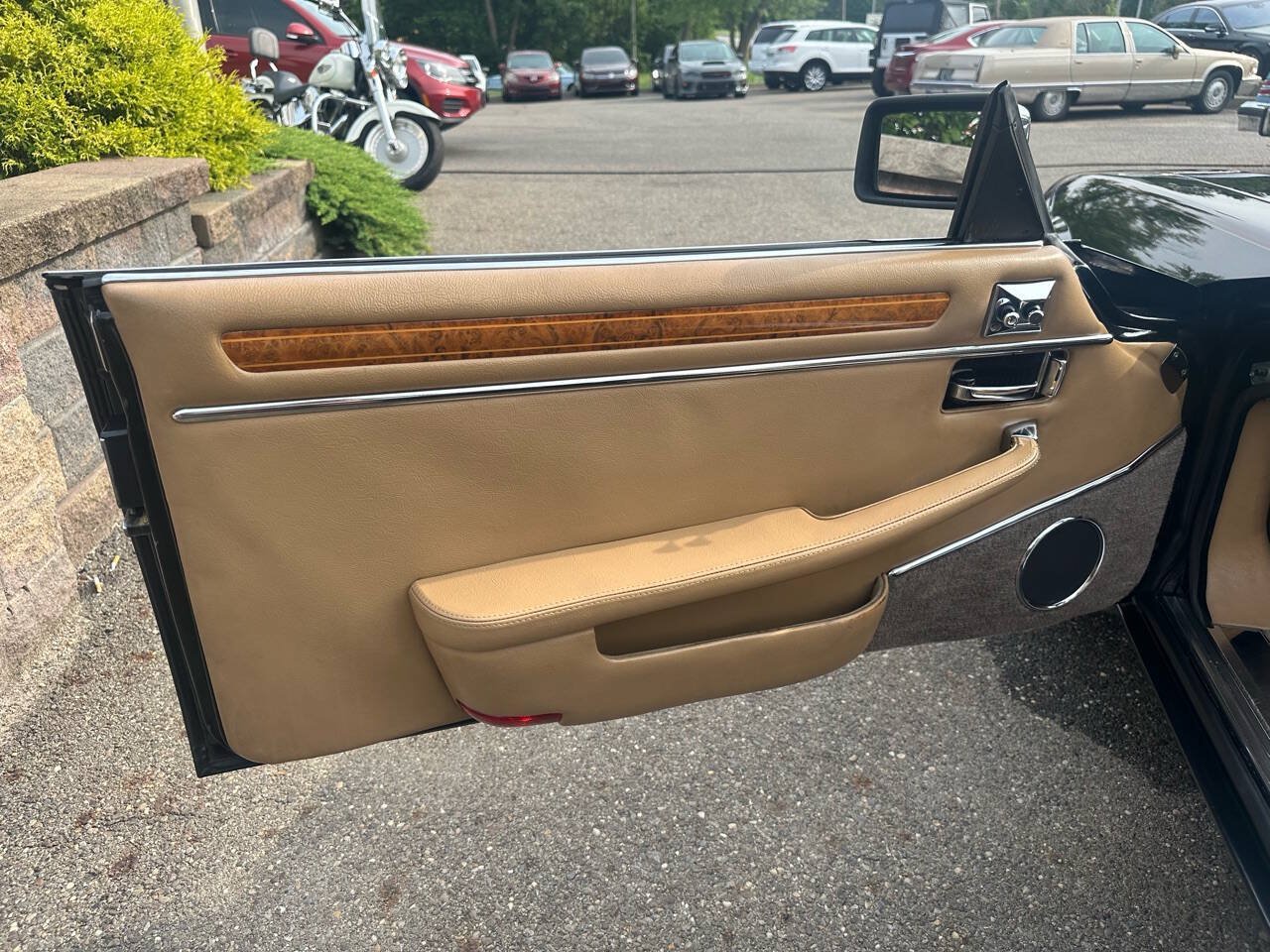 Used 1990 Jaguar XJS V12 Convertible RWD image 18