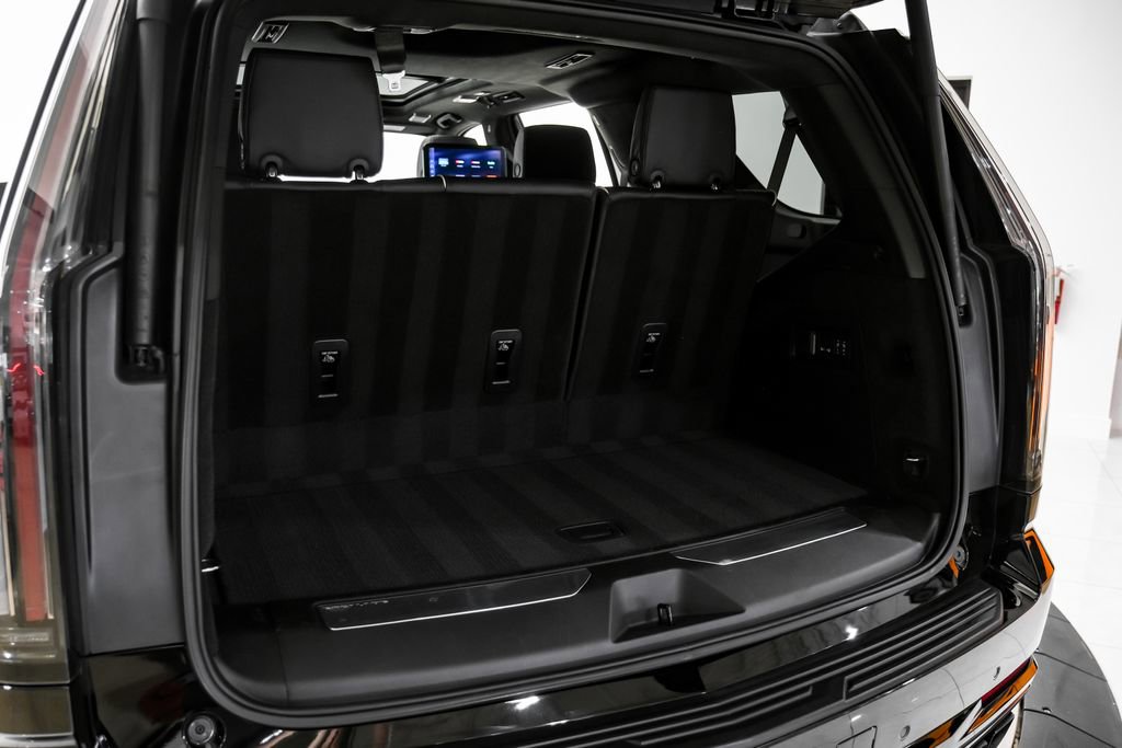 Used 2026 Cadillac Escalade V AWD/4WD image 61