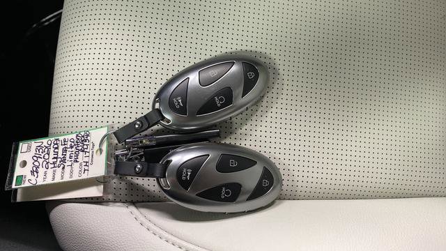 New 2026 Hyundai Santa Fe Limited AWD/4WD image 21