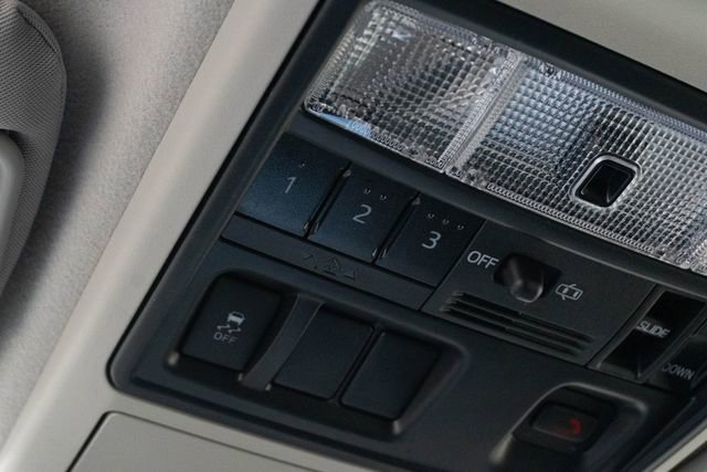 Used 2024 Toyota 4Runner Limited RWD image 28