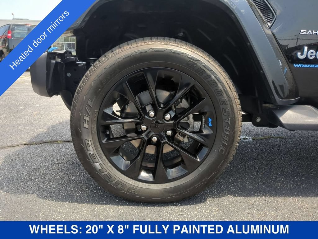 Used 2023 Jeep Wrangler Unlimited Sahara w/ Cold Weather Group AWD/4WD image 27