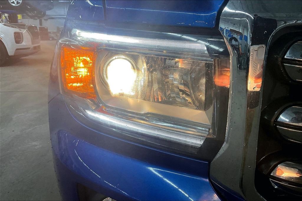 Used 2018 GMC Canyon All Terrain image 32